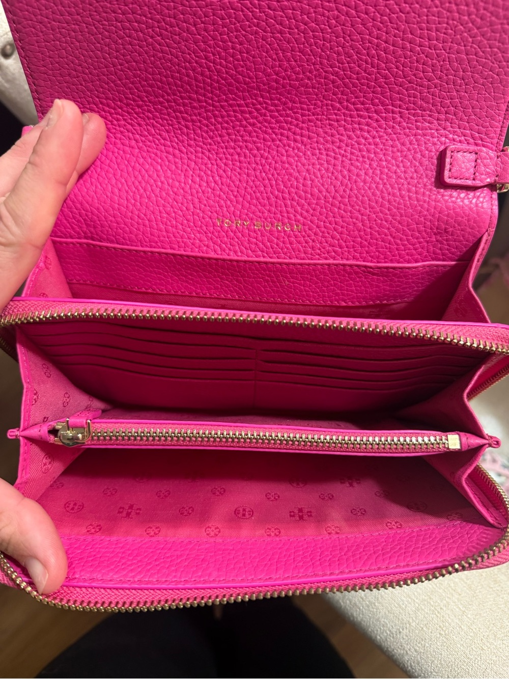 Tory Burch Hot Pink Pebbled Leather Crossbody - Picture 5 of 8